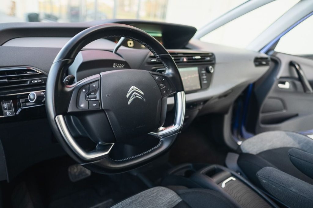 Citroen C4 Picasso: Grand C4 Picasso 2017 – фото 17