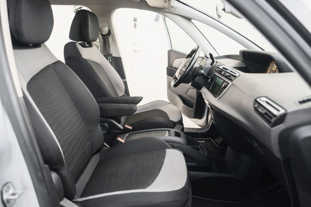 Citroen C4 Picasso: Grand C4 Picasso 2013 – foto 10