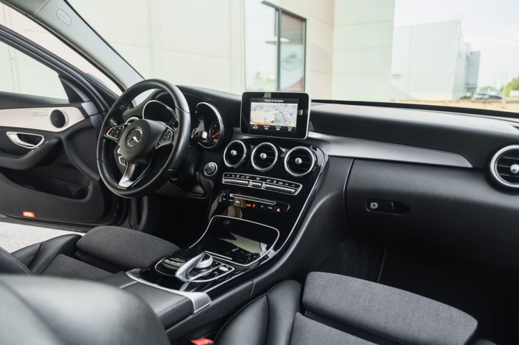 Mercedes-Benz C-klass: C 350 2015 – фото 9