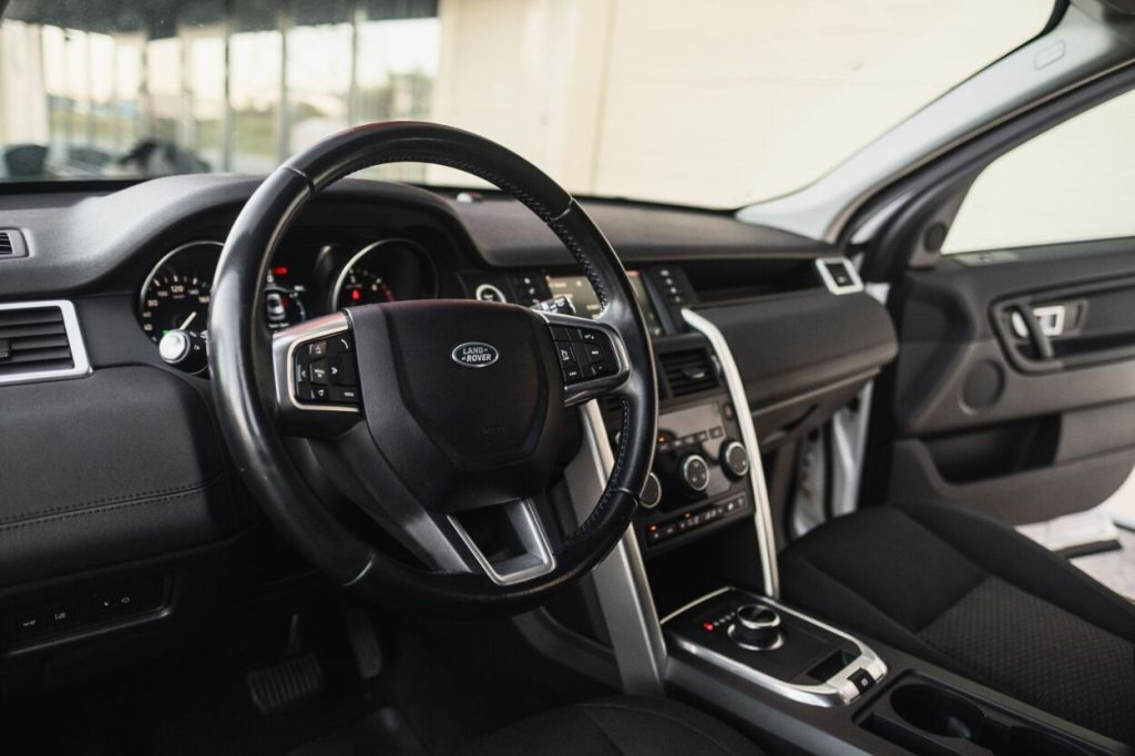 Land Rover Discovery Sport 2016 – foto 15