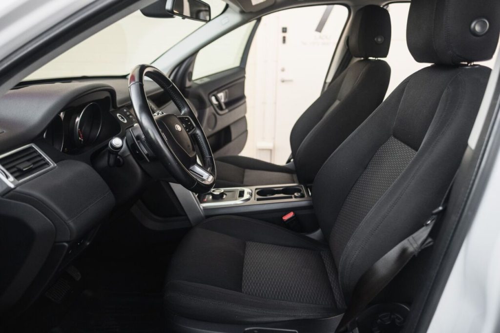Land Rover Discovery Sport 2016 – foto 14