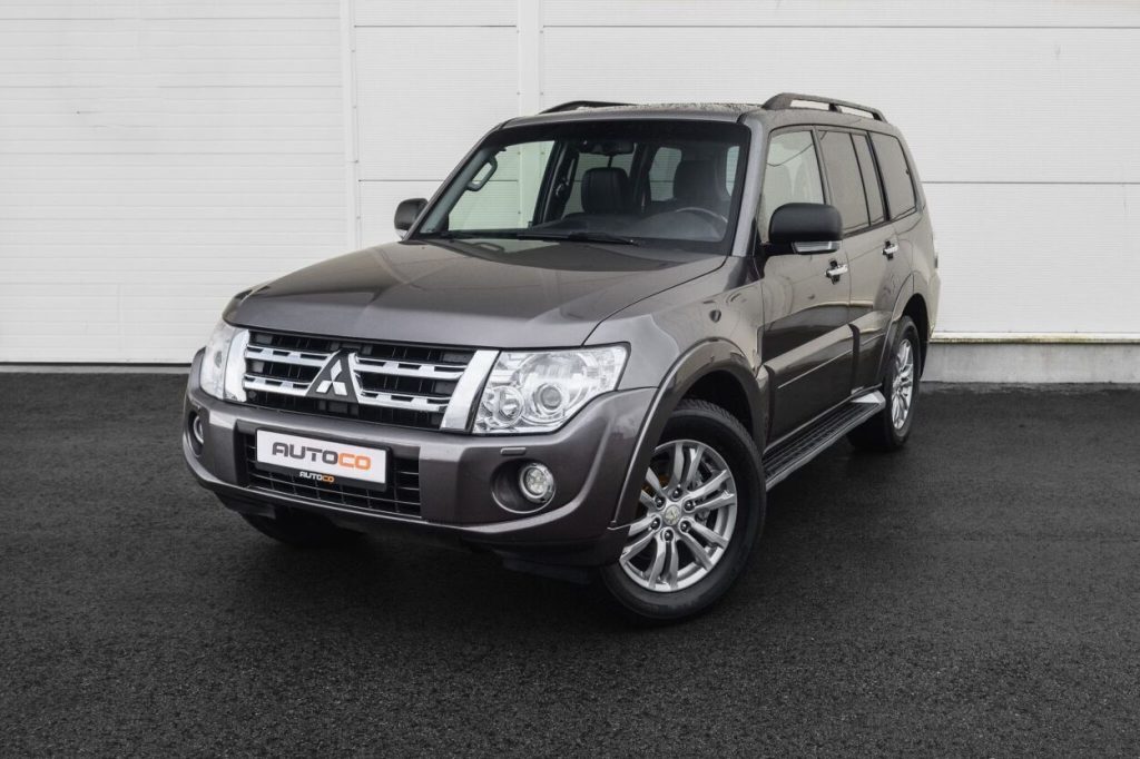 Mitsubishi Pajero 2012 – põhifoto