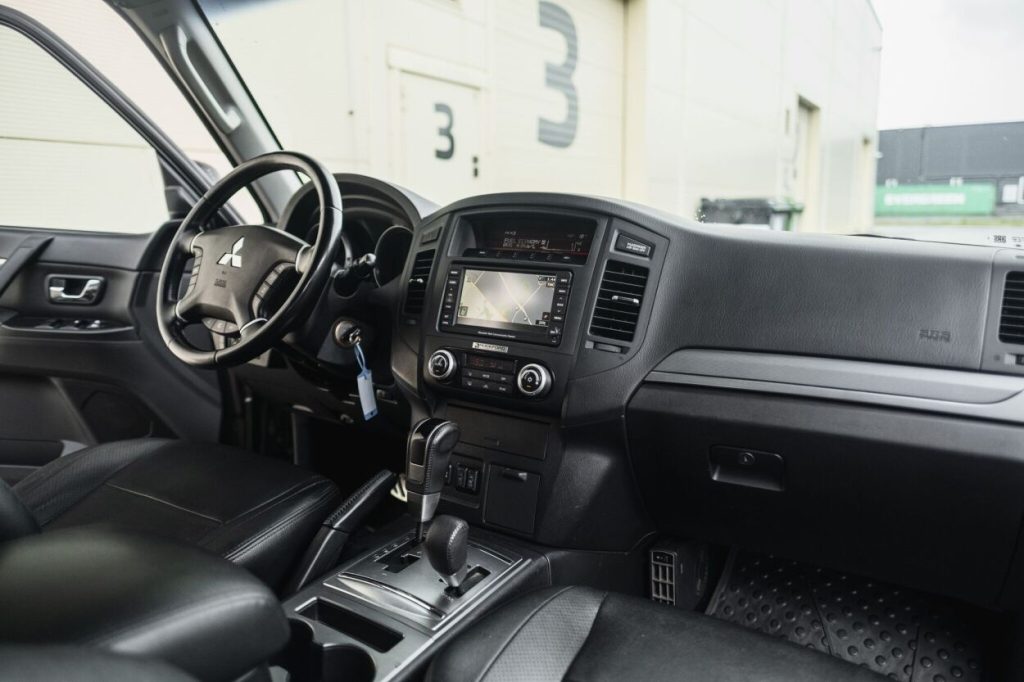 Mitsubishi Pajero 2012 – foto 29