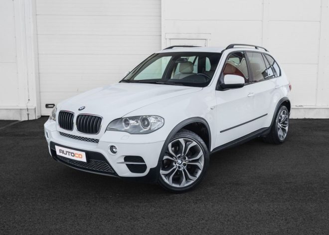 BMW X5 2010 – põhifoto