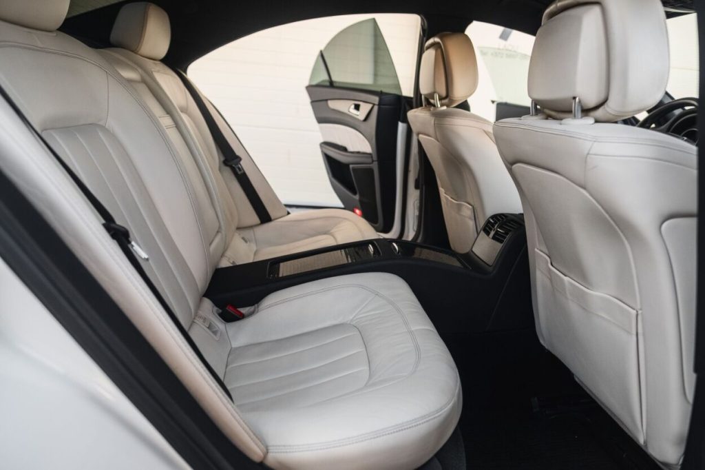 Mercedes-Benz CLS-klass: CLS 350 2011 – фото 11