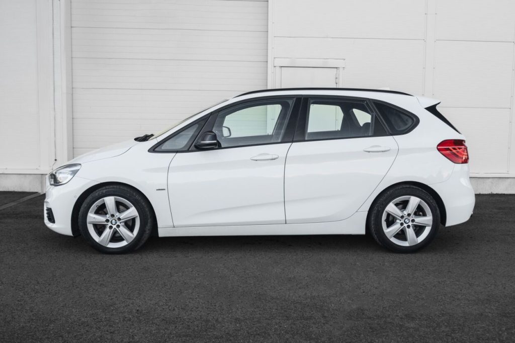BMW 2. seeria: 218 2016 – photo 5