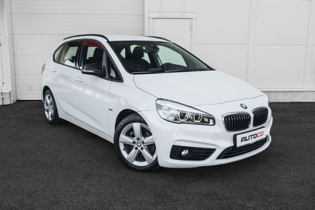 BMW 2. seeria: 218 2016 – photo 3