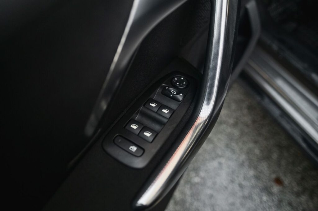 Peugeot 2008 2018 – photo 17