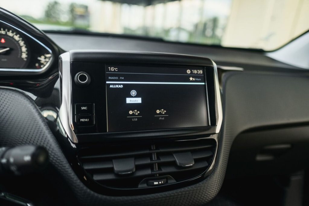 Peugeot 2008 2018 – photo 23