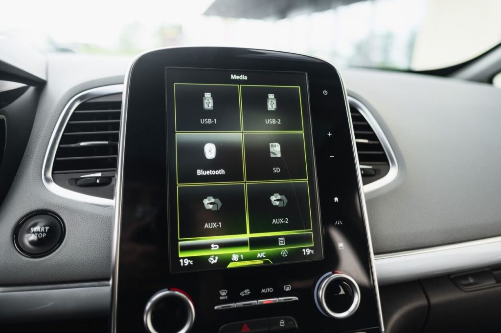 Renault Espace 2015 – foto 24