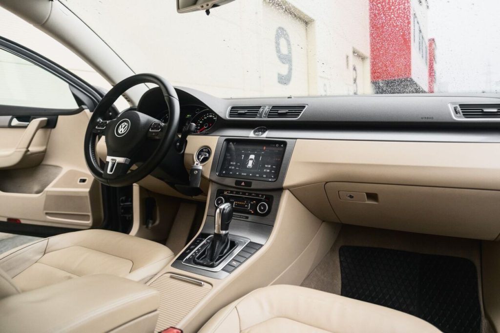 Volkswagen Passat 2011 – foto 9