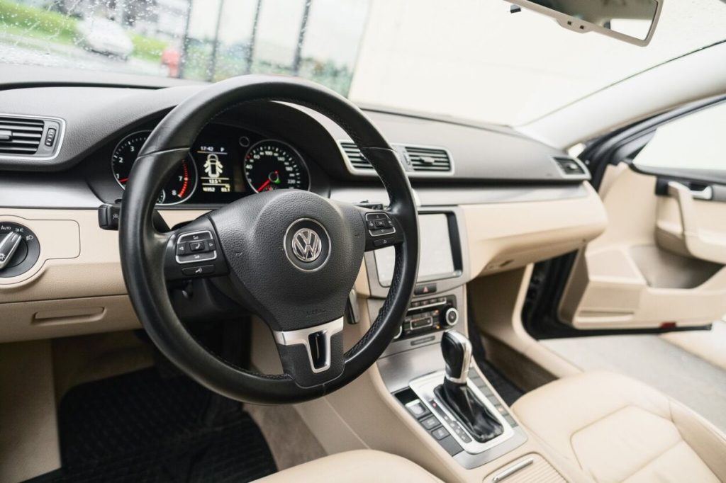Volkswagen Passat 2011 – foto 14