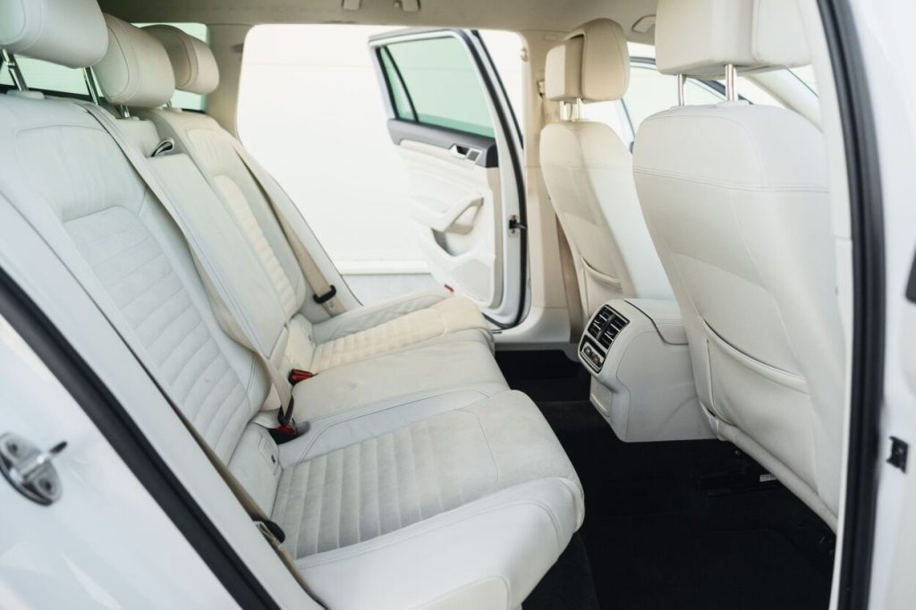 Volkswagen Passat 2015 – foto 11