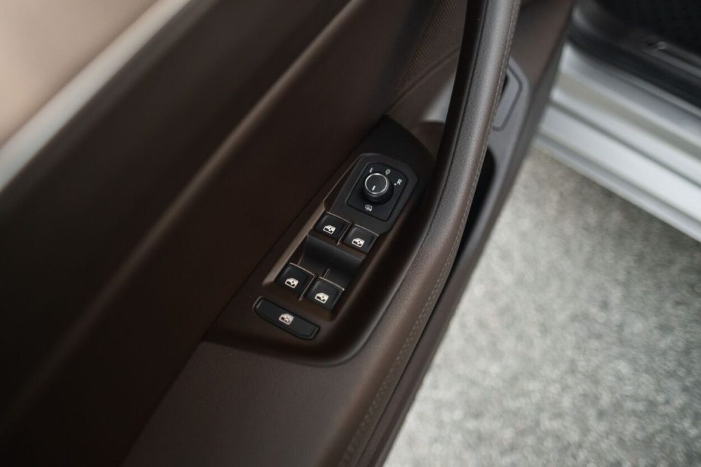 Volkswagen Passat 2015 – foto 19