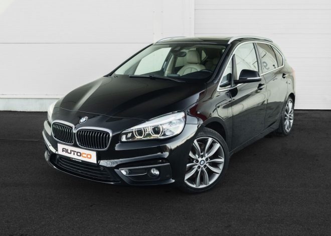 BMW 2. seeria: 225 2016 – main photo